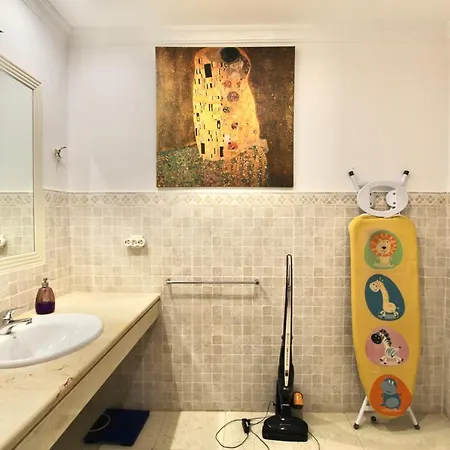 Gadea Hotel *