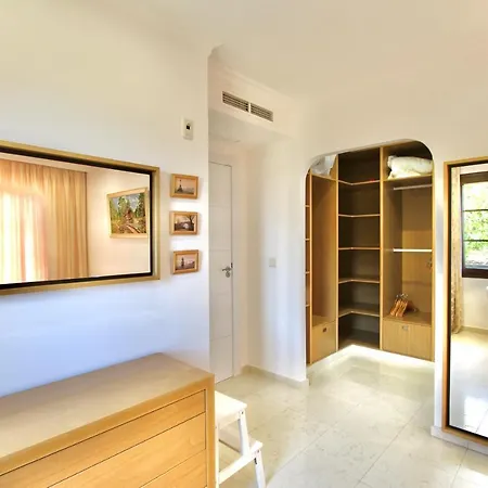 Hotel Gadea