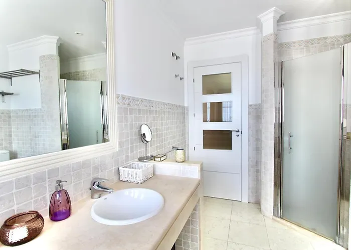 Gadea Hotel